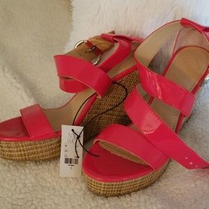 Ny& Co womans red shoes